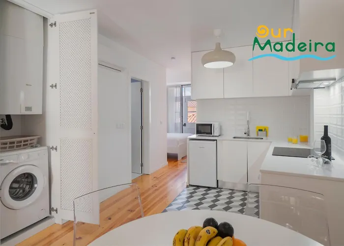 Ourmadeira - Heart Of Old Town I *